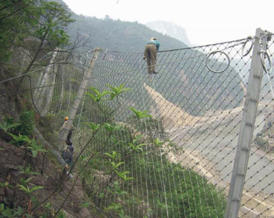 邊坡防護(hù)技術(shù),被動(dòng)邊坡防護(hù)網(wǎng) 邊坡防護(hù)技術(shù),被動(dòng)邊坡防護(hù)網(wǎng)